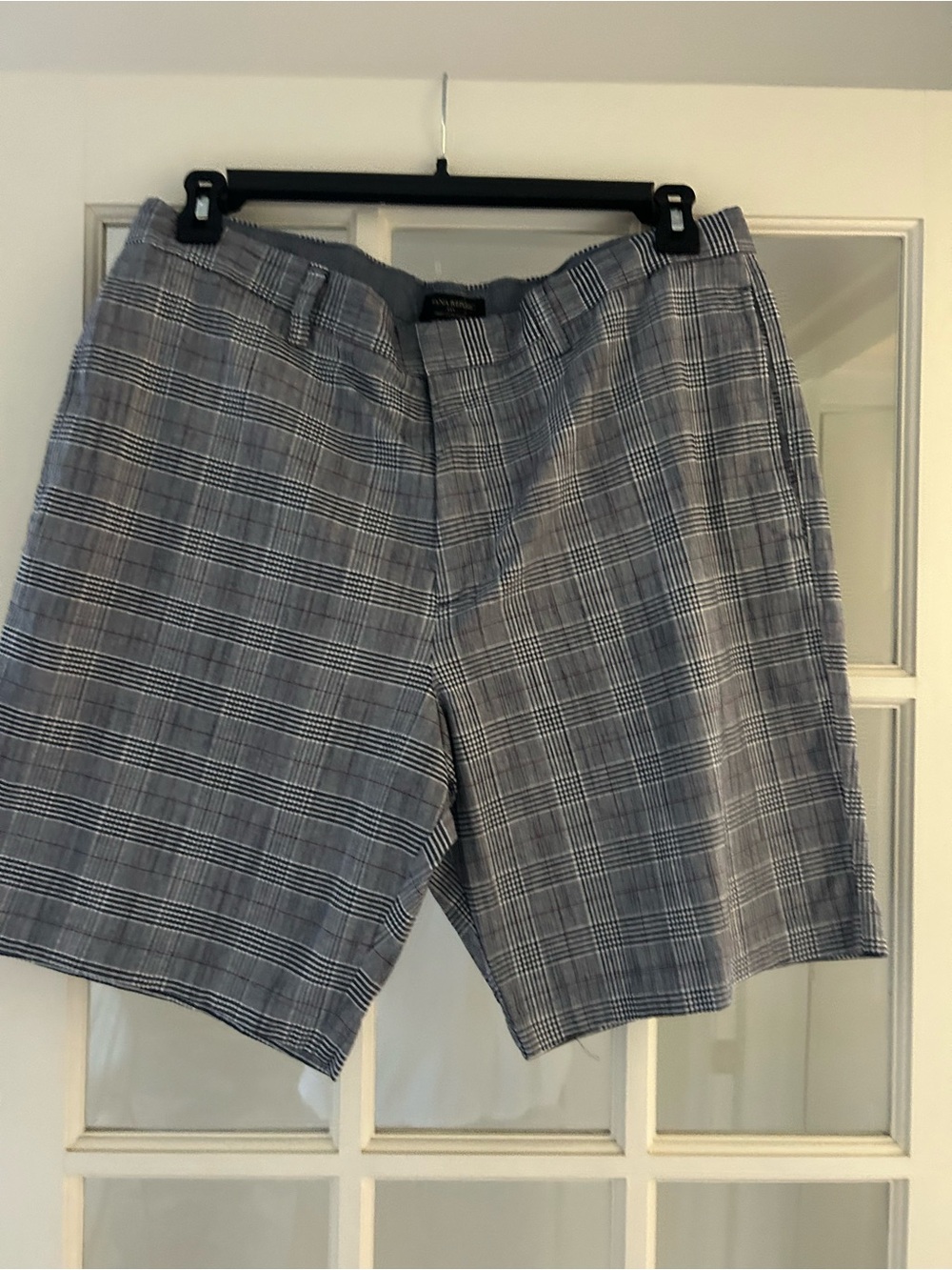 Banana Republic Gray Plaid Flat-Front Shorts